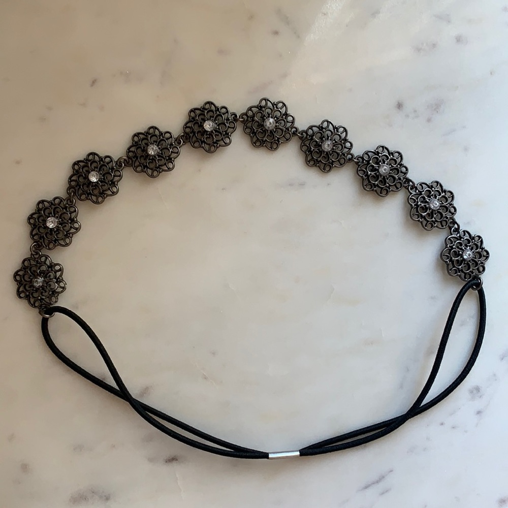 NWOT silver flower metal headband with jewels